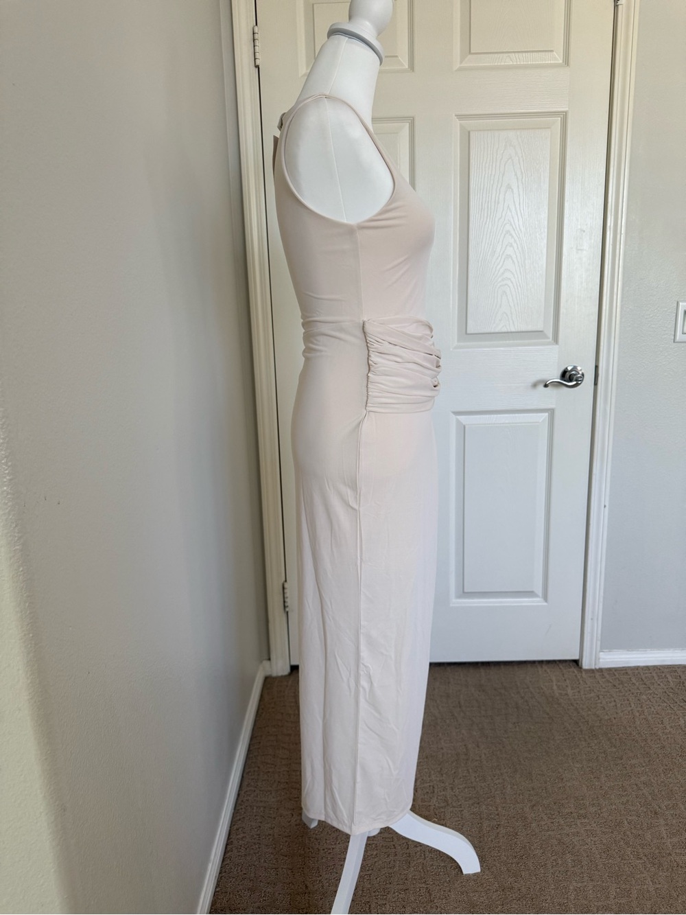 H&M Neutral Beige Sleeveless Maxi Dress with Draped Side Tie - Picture 6 of 7
